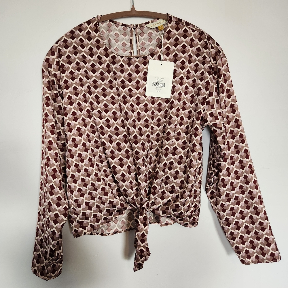 NWT DownEast Red Long Sleeve Tie Front Blouse ♡Size M♡
